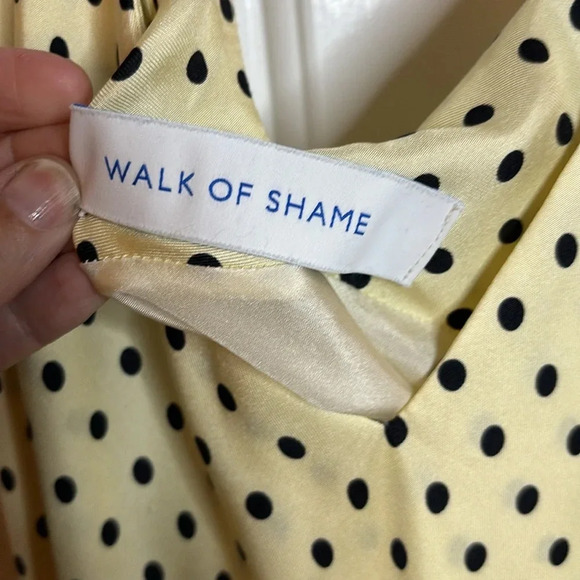 EUC WALK OF SHAME full length slip dress size 40 (US4) in butter with navy dots - Picture 3 of 10
